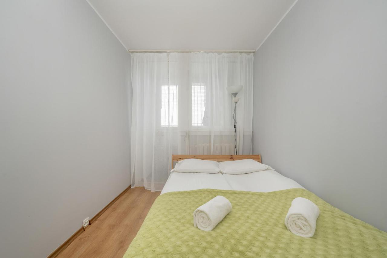 10th Floor With A View In By Renters Apartament